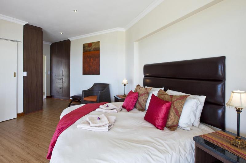 5 Bedroom Property for Sale in Blueberry Hill Western Cape
